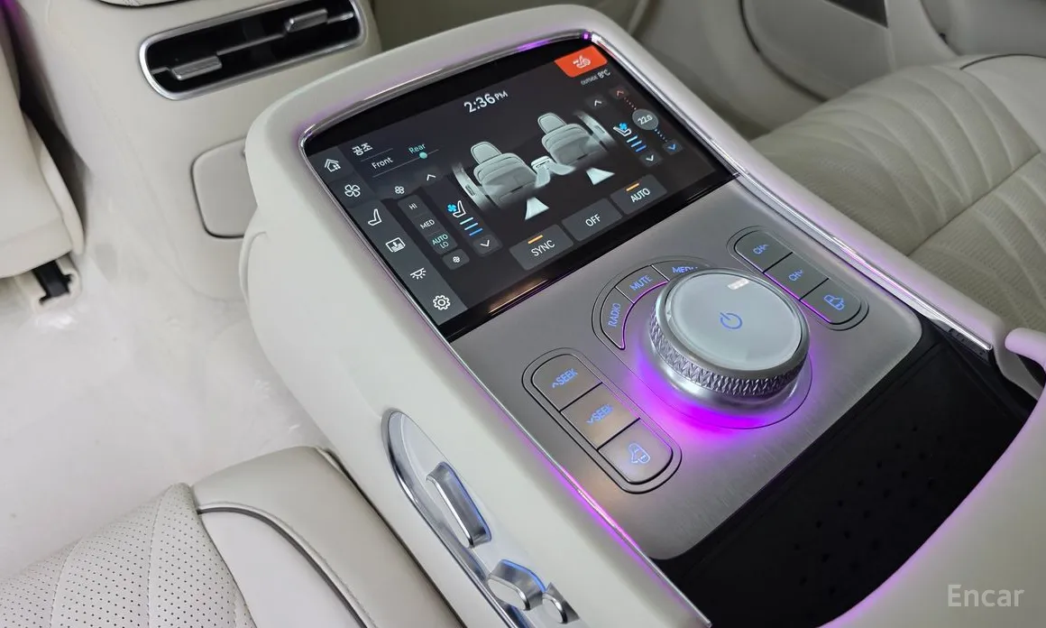 Фото 18 - Genesis G90