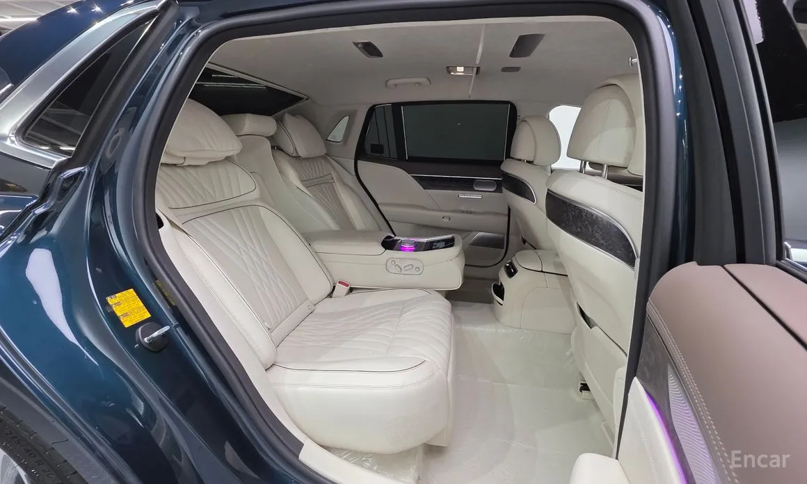 Фото 19 - Genesis G90