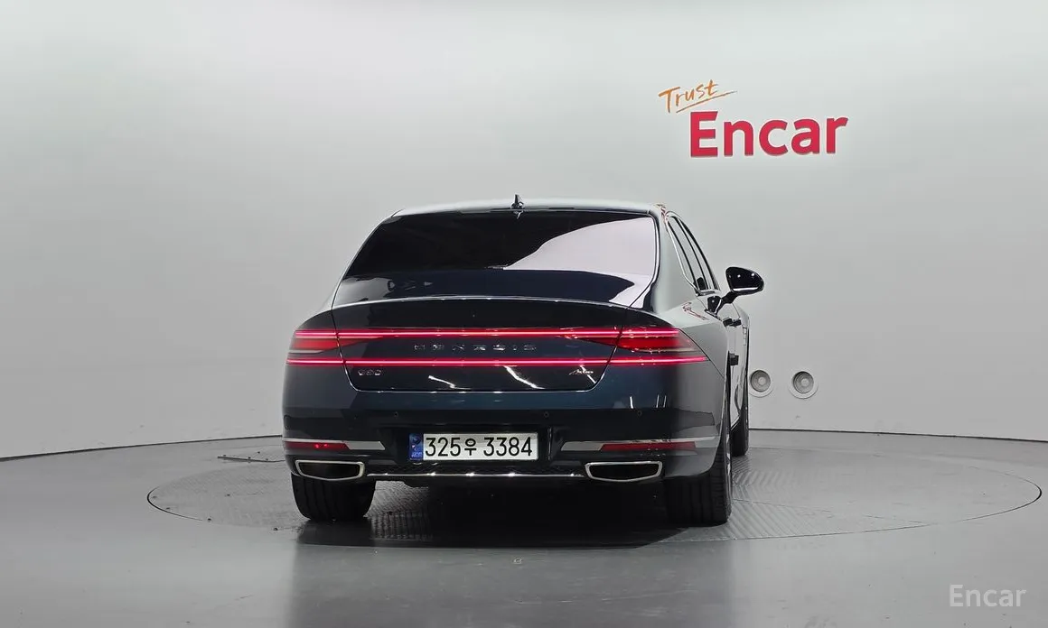 Фото 4 - Genesis G90