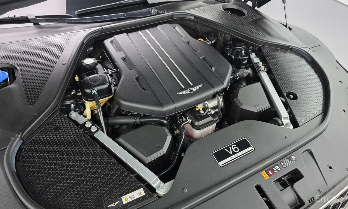 Фото 6 - Genesis G90