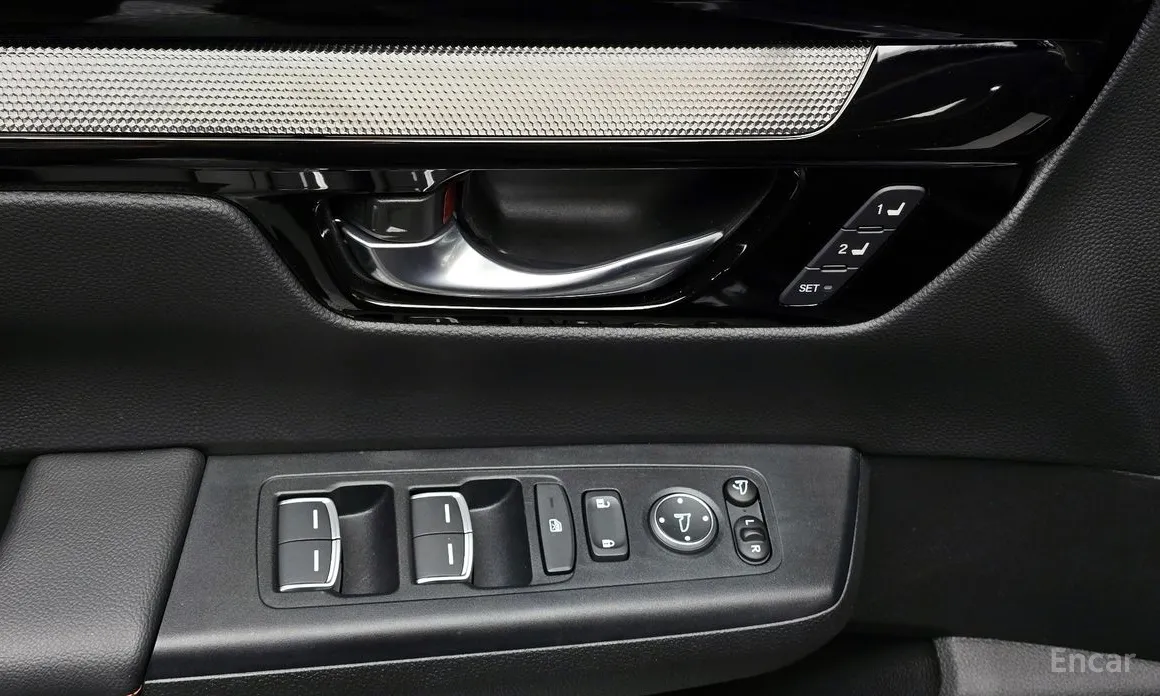 Фото 18 - Honda CR-V