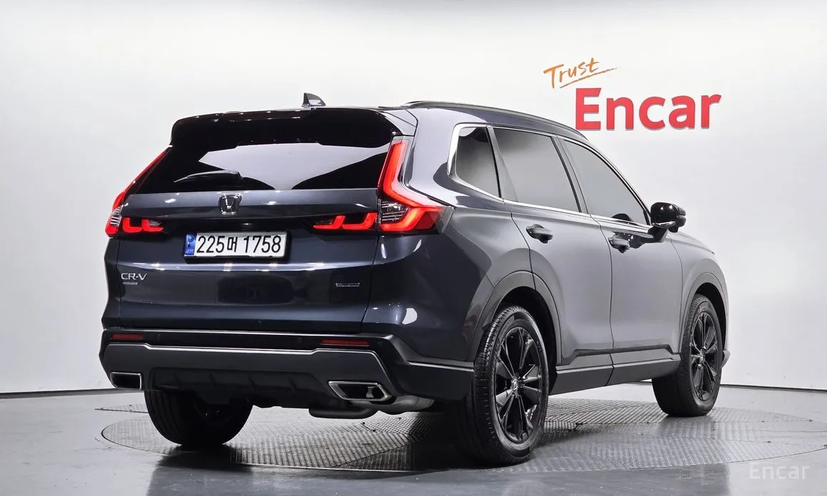 Фото 2 - Honda CR-V