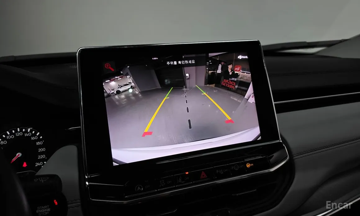 Фото 16 - Jeep Compass