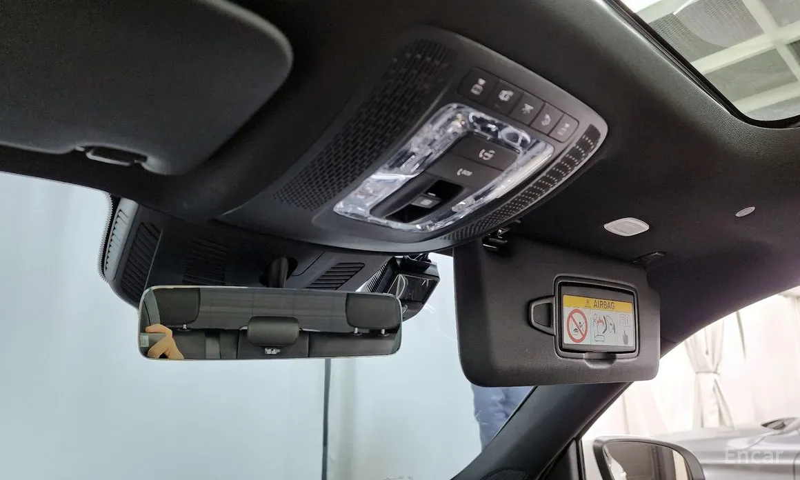 Фото 17 - Mercedes-Benz GLB-Class