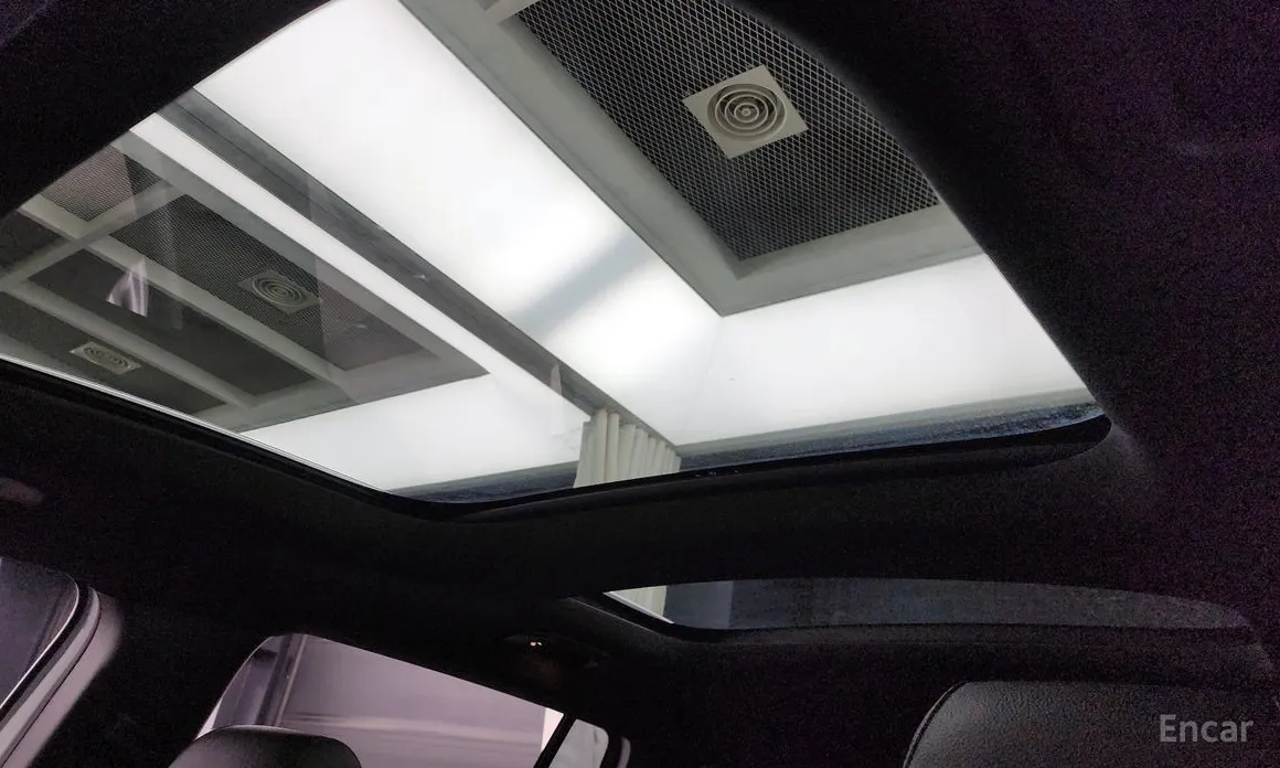 Фото 18 - Mercedes-Benz GLB-Class