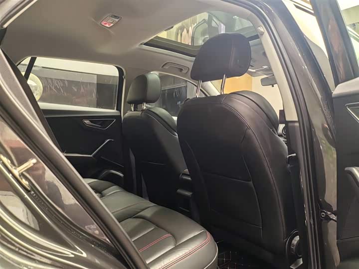 Фото 5 - Audi Q2L