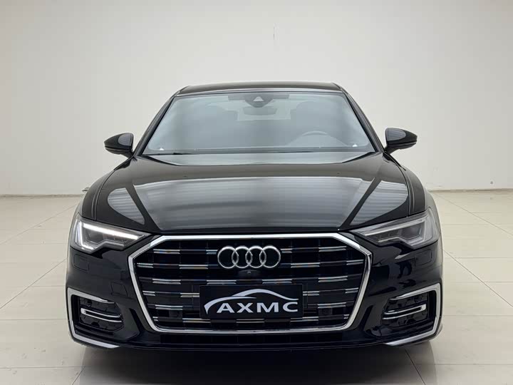 Фото 2 - Audi A6L