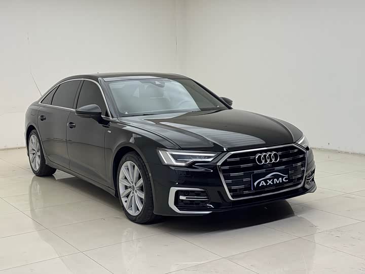 Фото 3 - Audi A6L