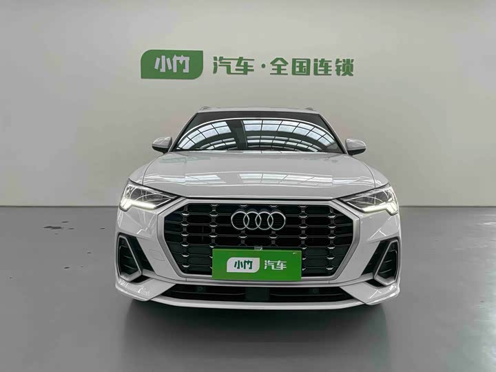 Фото 2 - Audi Q3