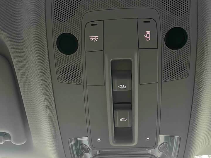 Фото 9 - Audi Q3