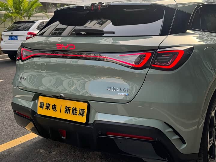 Фото 8 - BYD Seal 06 GT