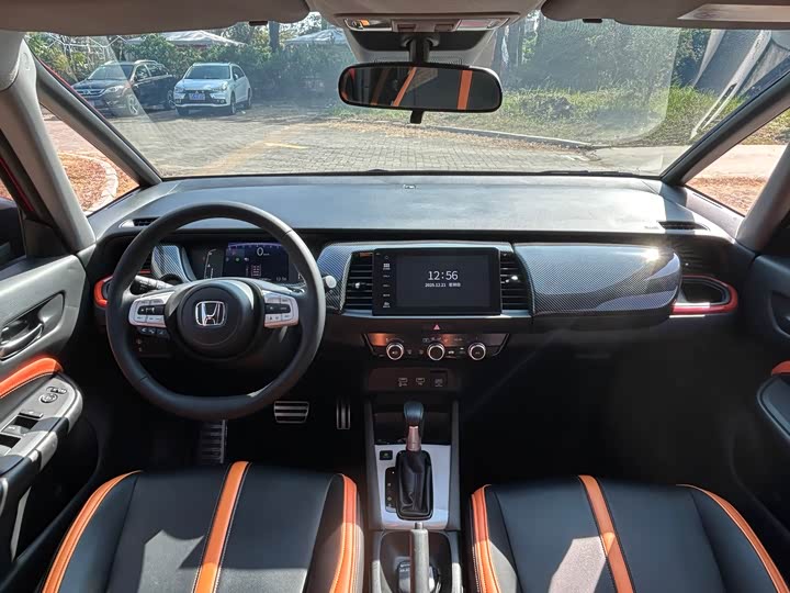 Фото 9 - Honda Life