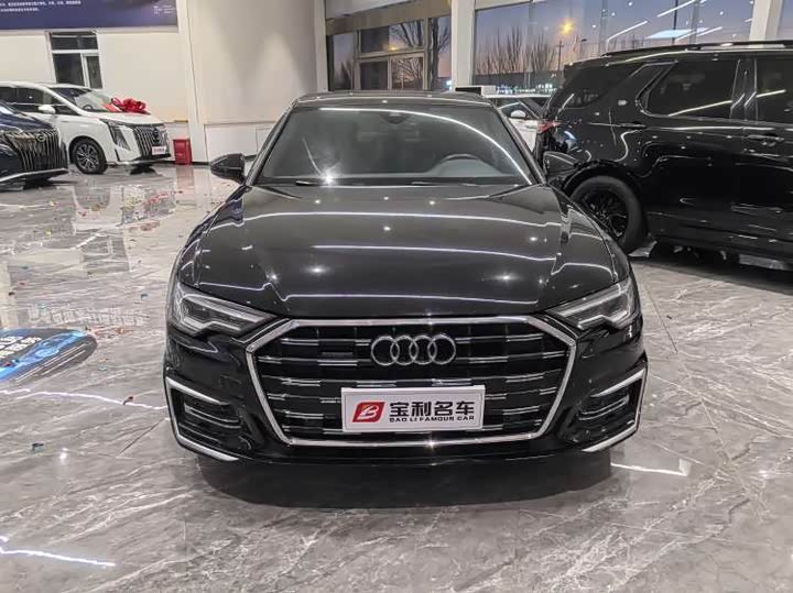 Фото 5 - Audi A6L