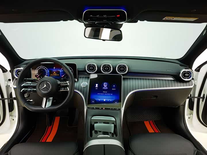 Фото 9 - Mercedes-Benz C-Class