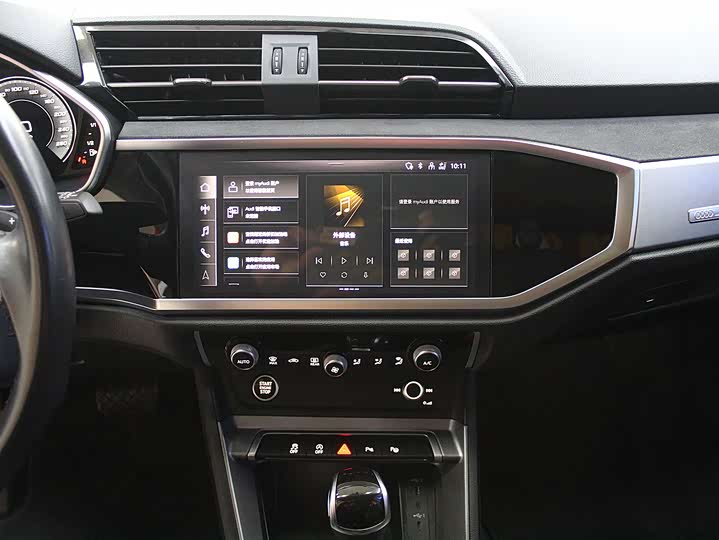 Фото 9 - Audi Q3