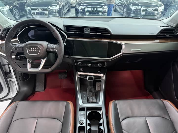 Фото 5 - Audi Q3