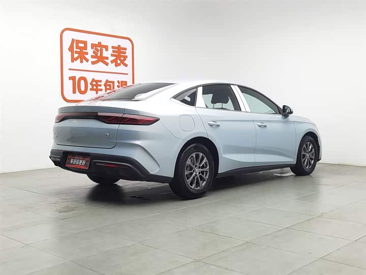 Фото 2 - BYD Qin L