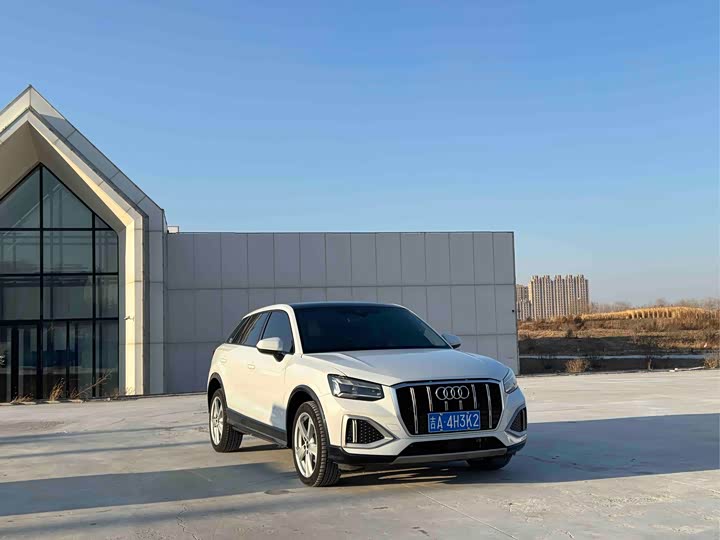 Фото 3 - Audi Q2L