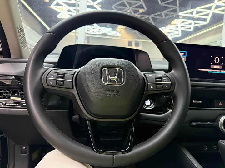 Фото 6 - Honda Inspire