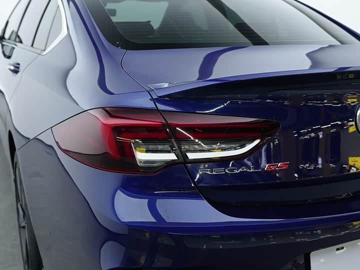 Фото 9 - Buick Regal