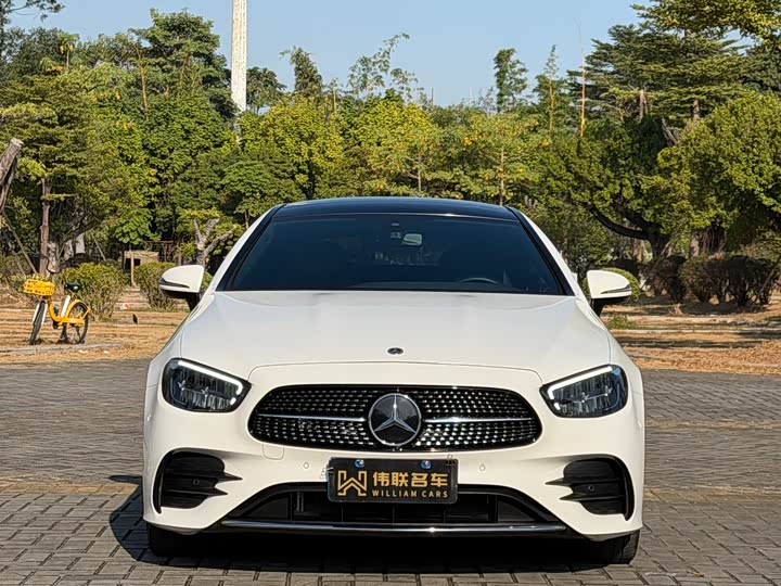 Фото 2 - Mercedes-Benz E-Class