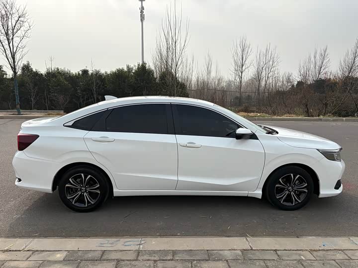 Фото 4 - Honda Crider