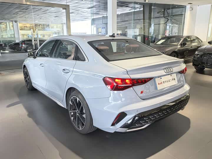 Фото 5 - Audi A3