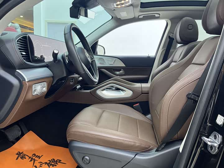 Фото 9 - Mercedes-Benz GLE-Class