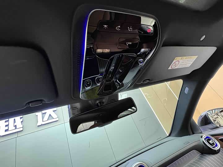 Фото 7 - Mercedes-Benz GLC-Class