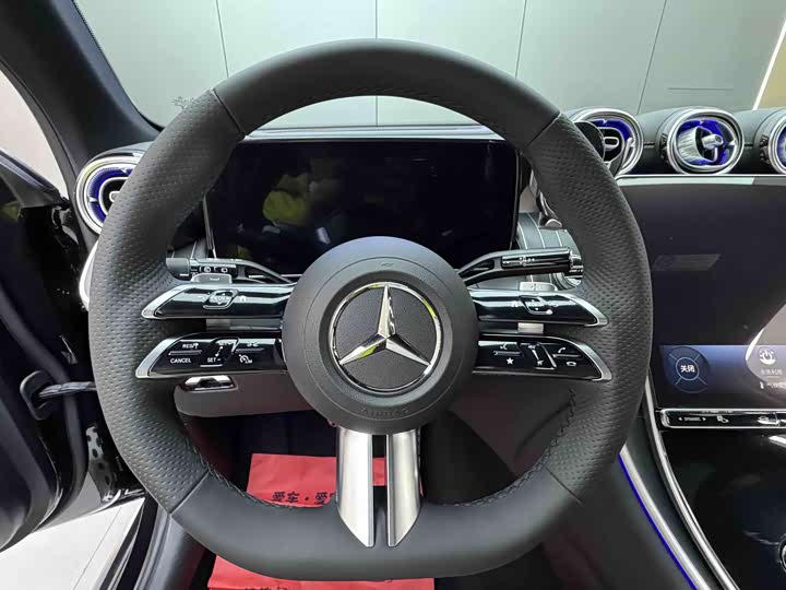 Фото 8 - Mercedes-Benz GLC-Class