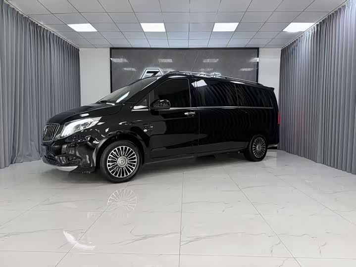 Фото 4 - Mercedes-Benz Vito