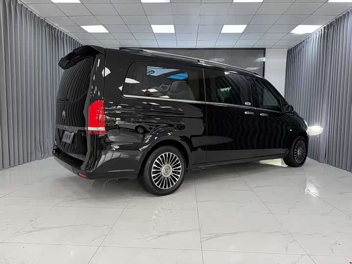 Фото 6 - Mercedes-Benz Vito