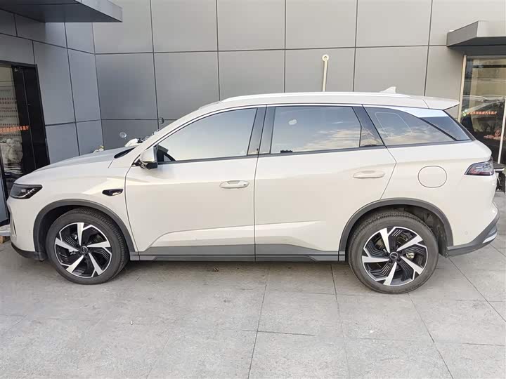 Фото 5 - BYD Sea Lion 05 DM-i Hybrid