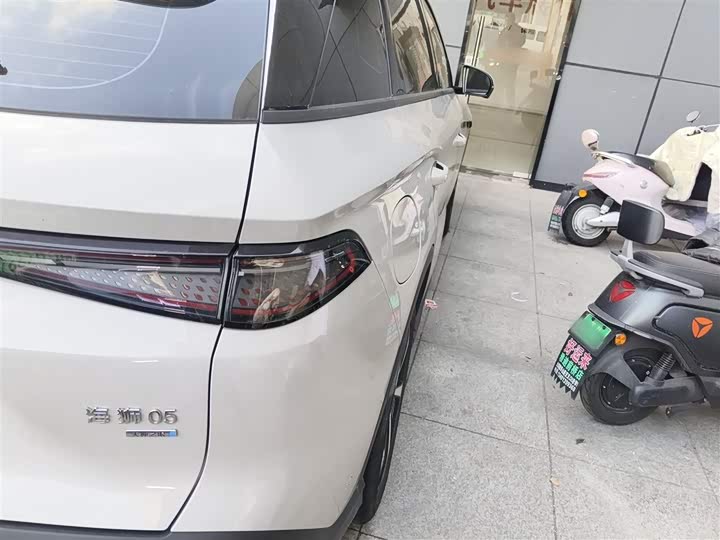 Фото 8 - BYD Sea Lion 05 DM-i Hybrid