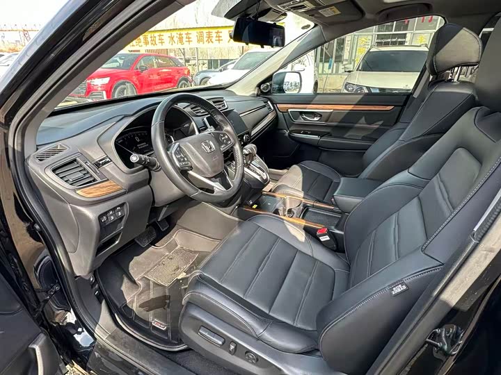 Фото 5 - Honda CR-V