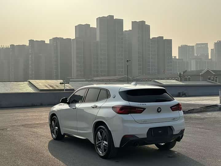 Фото 9 - BMW X2