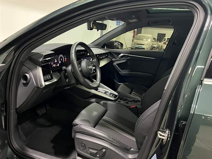 Фото 9 - Audi A3