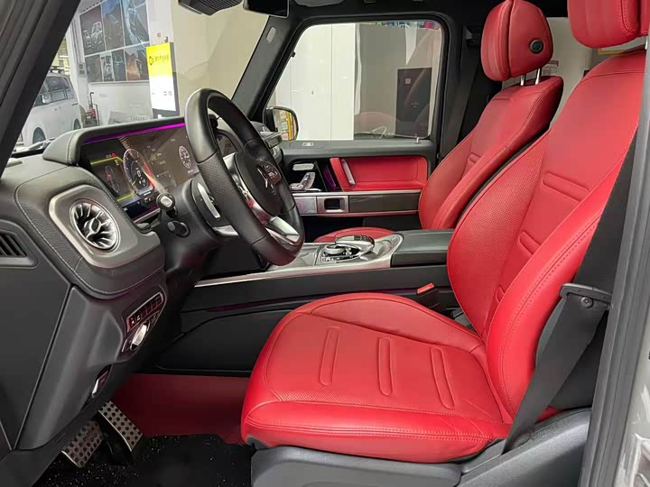 Фото 8 - Mercedes-Benz G-Class