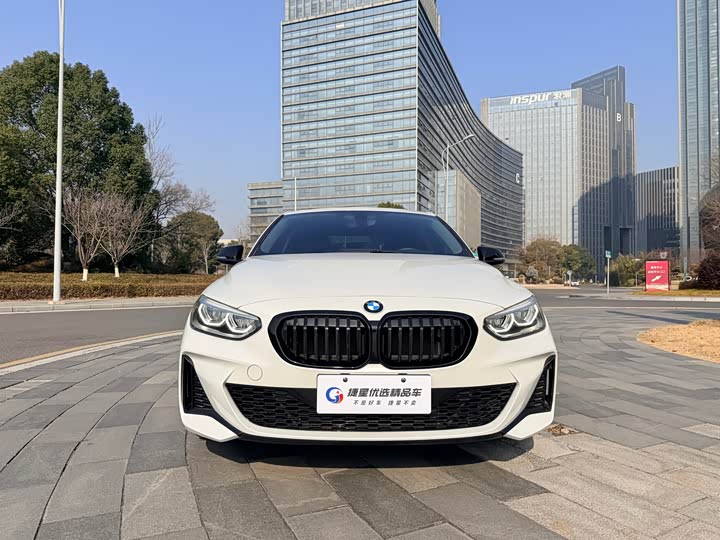 Фото 2 - BMW 1 Series