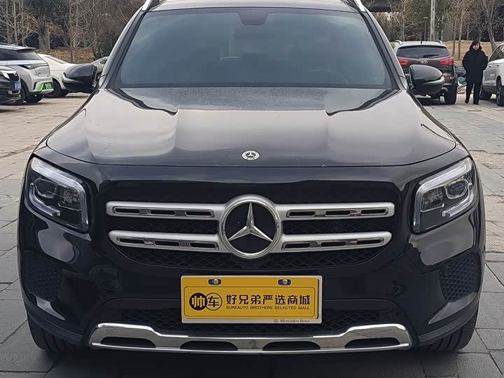 Фото 2 - Mercedes-Benz GLB-Class