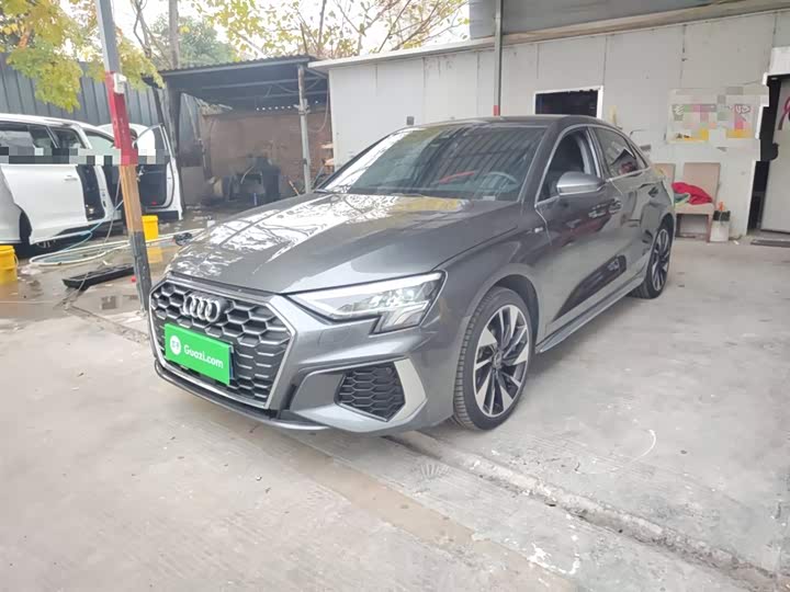 Фото 1 - Audi A3