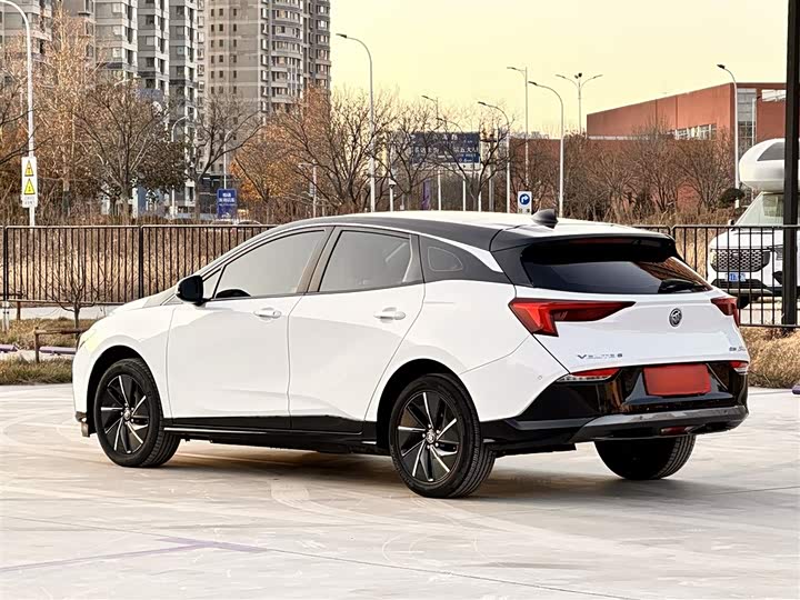 Фото 6 - Buick Velite 6