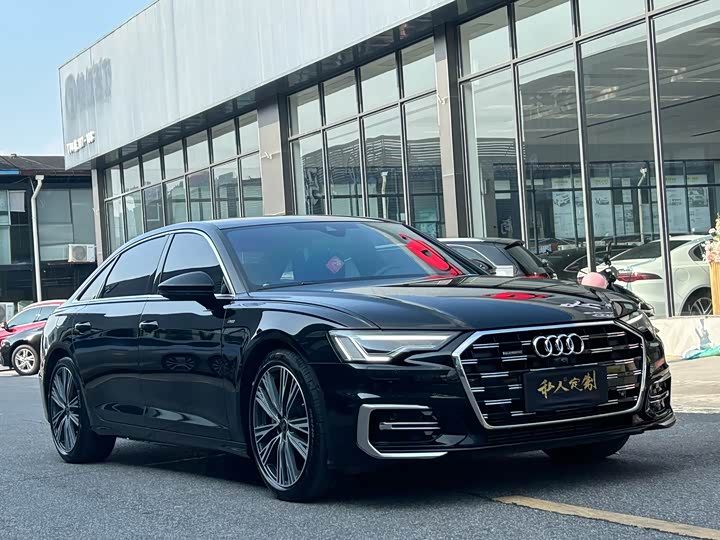 Фото 2 - Audi A6L