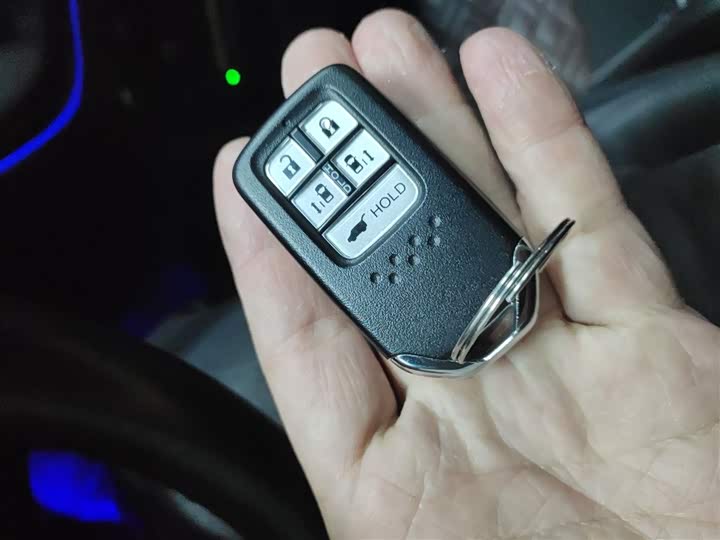 Фото 9 - Honda Odyssey