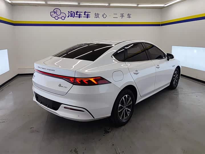 Фото 3 - BYD Qin Plus