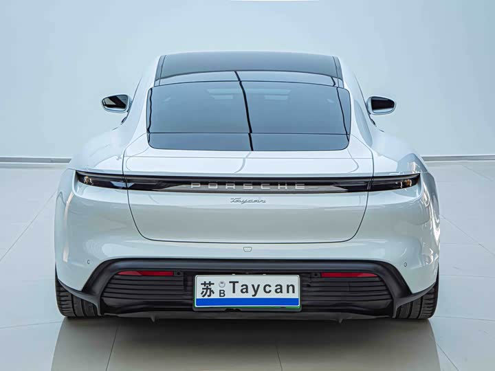 Фото 5 - Porsche Taycan