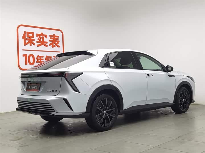 Фото 2 - Honda e:NS2