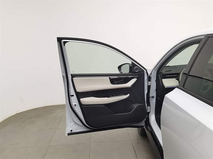 Фото 8 - Honda e:NS2