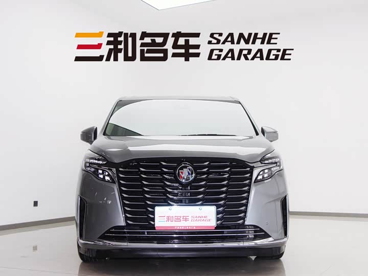 Фото 2 - Buick GL8 ES