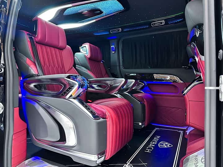 Фото 9 - Mercedes-Benz Vito